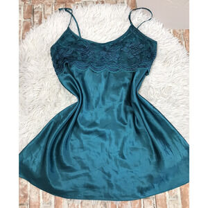 Private Luxuries Green/Blue Shiny Satin Embroidery Lace Trim Nightie Nightgown M